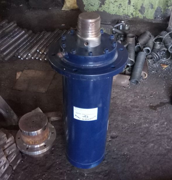 Hydraulic Jack for furnace